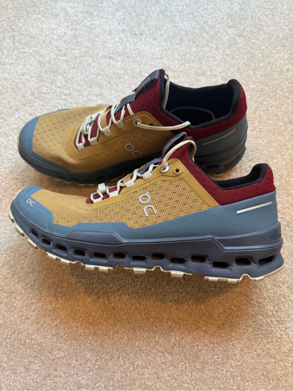 On Running Tennis Shoes